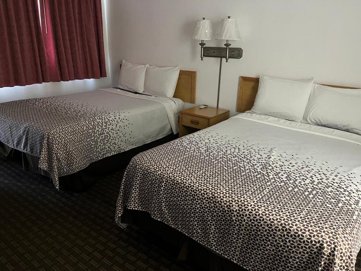 Holiday Motel Elko